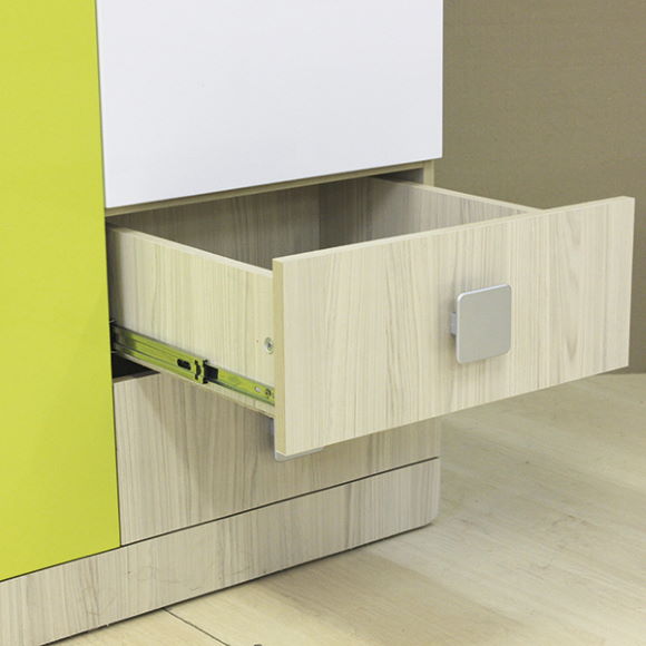 Фото Шкаф Стиль 2 (70) двухдверный от производителя Аквилон в Керчи по цене 29 000 ₽